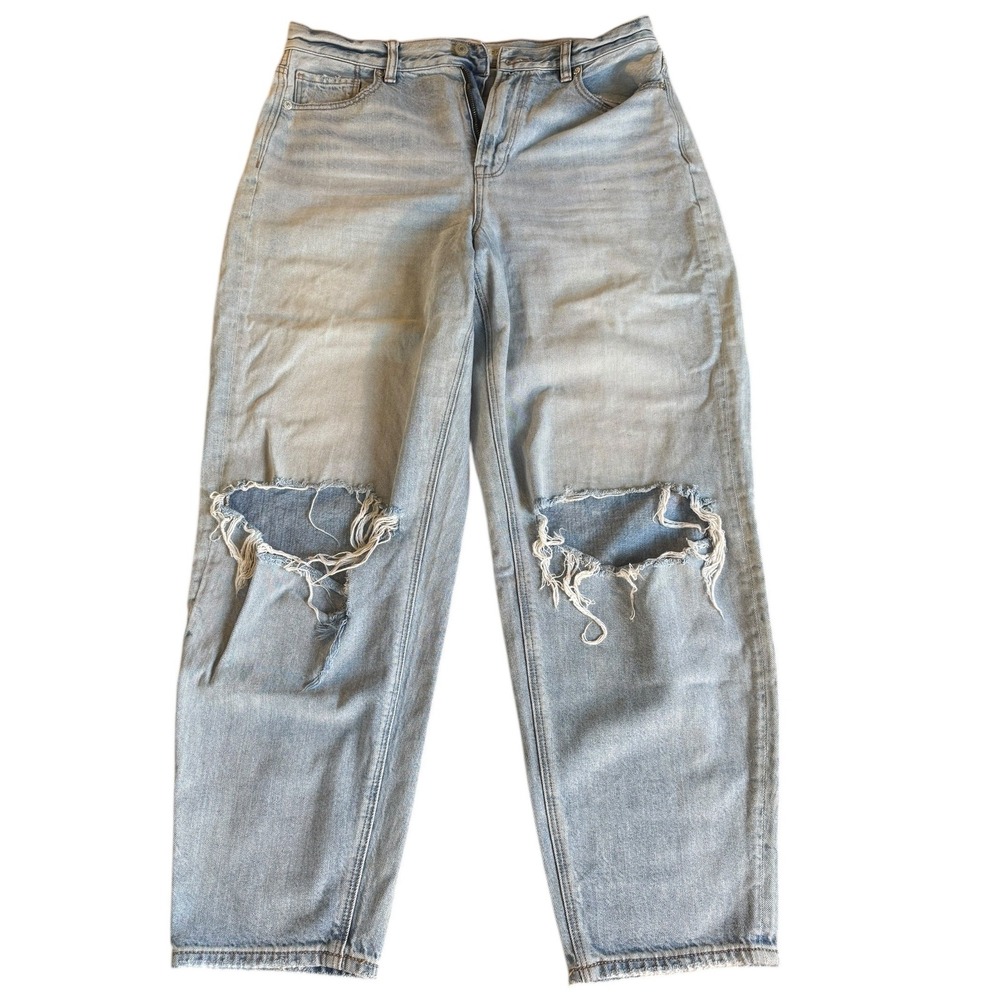 American Eagle Outfitters Womens Relaxed Mom Jean Light Wash Distressed Size 10‎